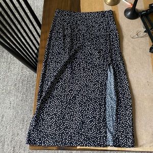 H&M black and white print midi skirt
